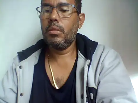 thonyj238 online show from March 24, 2026, 1:05 pm