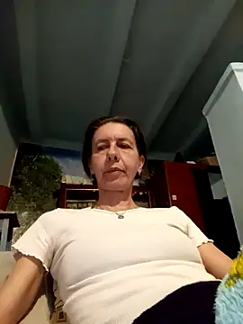 Tania9876 online show from April 28, 2026, 6:02 pm