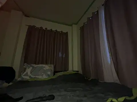 chubby hotladyjes online show from April 30, 2026, 9:37 am