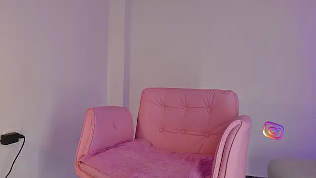kittymyers online show from May 8, 2026, 1:38 pm