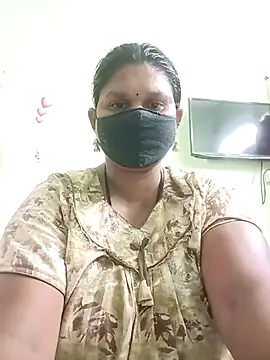 Snapshot of telugutanuja_ chatting on July 14, 2026, 7:13 am telugutanuja online show from July 14, 2026, 7:13 am