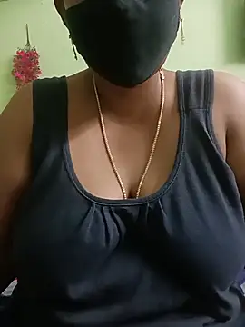 Snapshot of telugutanuja_ chatting on August 3, 2026, 9:48 am telugutanuja online show from August 3, 2026, 9:48 am