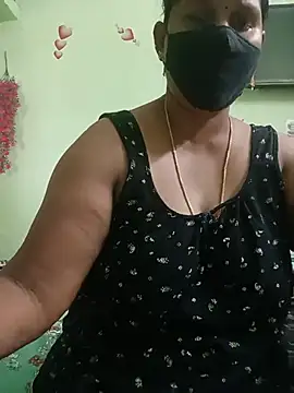 Snapshot of telugutanuja_ chatting on August 9, 2026, 4:06 am telugutanuja online show from August 9, 2026, 4:06 am