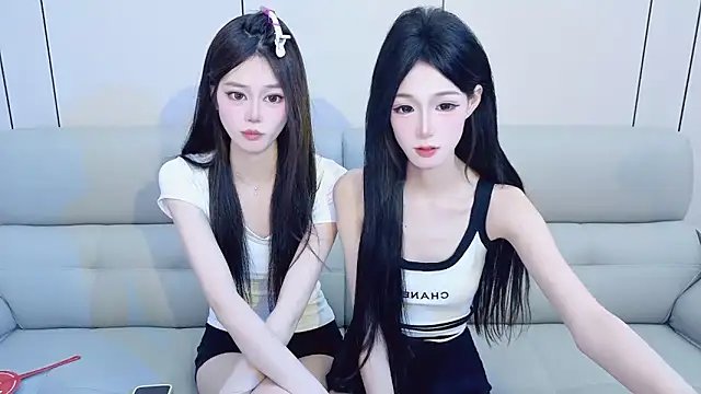 Tiantian9191 online show from May 17, 2026, 1:51 pm