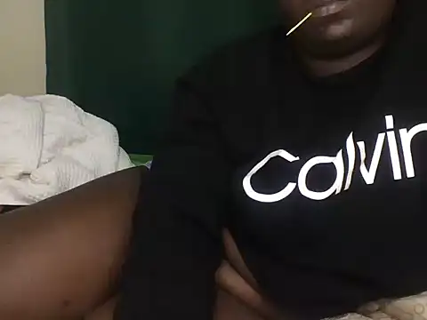Sexxybella  online show from August 5, 2026, 9:39 pm