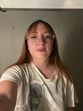 Milaac  online show from March 14, 2026, 4:18 am