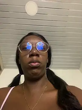 GaiaFiore online show from April 18, 2026, 10:30 am