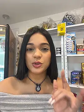 Bella-Ferrer online show from June 30, 2026, 5:14 pm