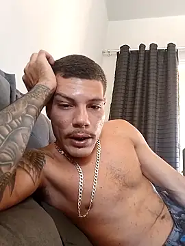 Snapshot of roludo00177 chatting on March 15, 2026, 2:34 pm roludo00177 online show from March 15, 2026, 2:34 pm