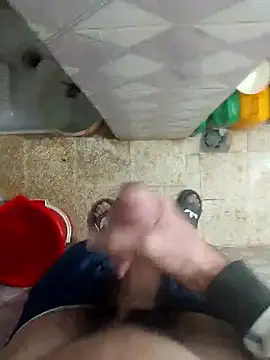 Snapshot of Theonehard12 chatting on March 15, 2026, 8:04 pm Theonehard12 online show from March 15, 2026, 8:04 pm