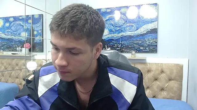 Snapshot of AlessandroFranco chatting on June 3, 2026, 2:33 pm AlessandroFranco online show from June 3, 2026, 2:33 pm