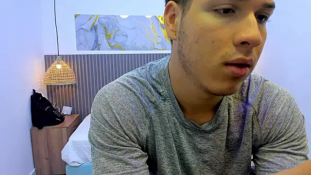 Snapshot of AlessandroFranco chatting on July 29, 2026, 12:47 pm AlessandroFranco online show from July 29, 2026, 12:47 pm