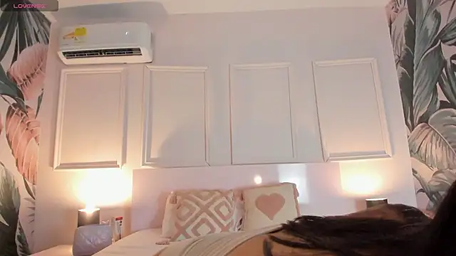 Adalyn Cute online show from April 4, 2026, 7:00 pm