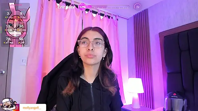 Snapshot of Molly_A chatting on May 30, 2026, 3:09 pm Molly A online show from May 30, 2026, 3:09 pm