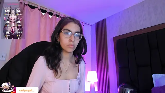 Molly A online show from June 30, 2026, 2:40 pm