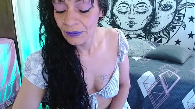Snapshot of _Alexandra_Jones chatting on July 20, 2026, 1:53 am Alexandra Jones online show from July 20, 2026, 1:53 am