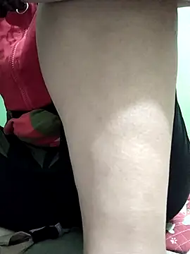 Amanda  ena- online show from April 20, 2026, 10:11 pm