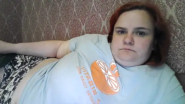 DollyGersonn online show from April 28, 2026, 5:40 pm