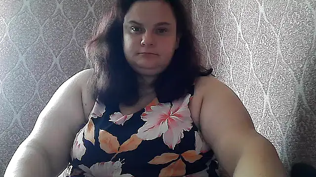 DollyGersonn online show from June 11, 2026, 6:33 am