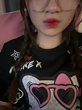 Cum-withyou online show from April 27, 2026, 8:56 am