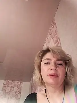 Snapshot of NataLilu826 chatting on April 13, 2026, 7:47 am NataLilu826 online show from April 13, 2026, 7:47 am