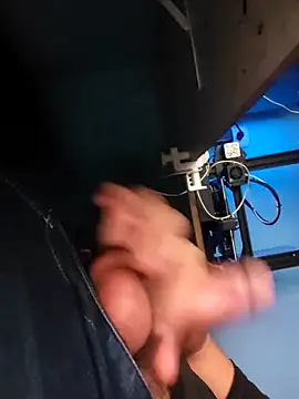 rizzckit online show from March 11, 2026, 7:31 pm