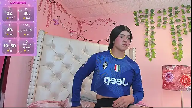 liam scoot  online show from March 13, 2026, 4:52 am