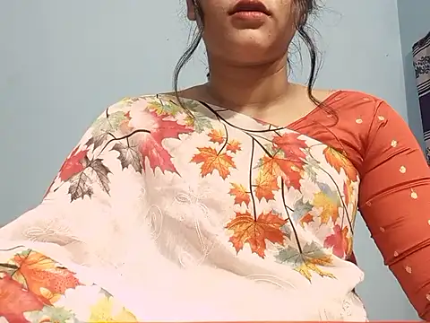 Emma 4433 online show from May 14, 2026, 5:20 pm