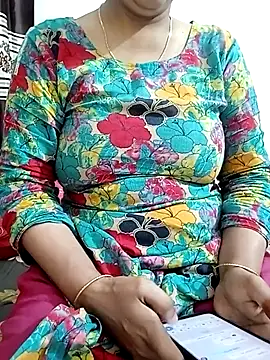 Miss-Akhi5500 online show from March 19, 2026, 12:14 am