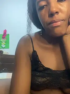 Snapshot of Brenda_hot27 chatting on June 17, 2026, 9:27 pm Brenda hot27 online show from June 17, 2026, 9:27 pm