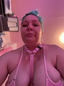 KawaiiKiki 247 online show from July 10, 2026, 1:47 pm