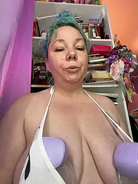 KawaiiKiki 247 online show from July 12, 2026, 1:13 pm