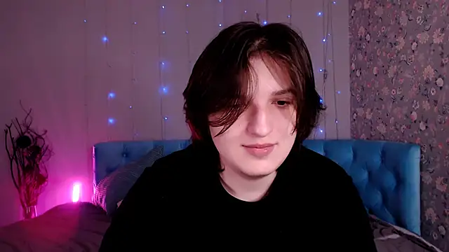 delalex online show from March 21, 2026, 9:40 pm