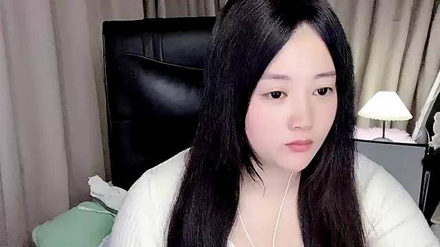 sisibaby20266 online show from April 25, 2026, 12:19 pm