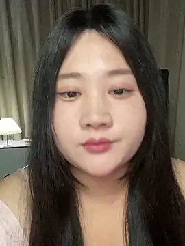 sisibaby20266 online show from April 26, 2026, 2:04 pm