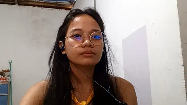 JenetteCarnley online show from March 13, 2026, 1:56 am