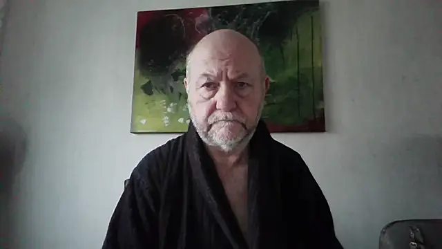 Snapshot of Buggemann chatting on June 20, 2026, 3:31 am Buggemann online show from June 20, 2026, 3:31 am