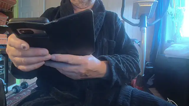 Snapshot of Buggemann chatting on June 28, 2026, 3:01 am Buggemann online show from June 28, 2026, 3:01 am