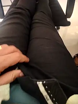 akklfbbdb online show from March 18, 2026, 8:39 am