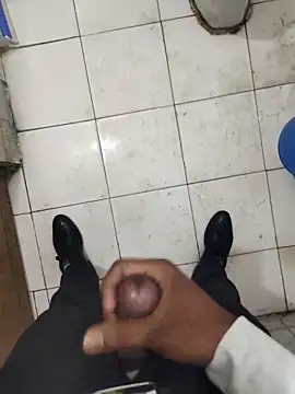 hotshweta online show from March 23, 2026, 10:19 am