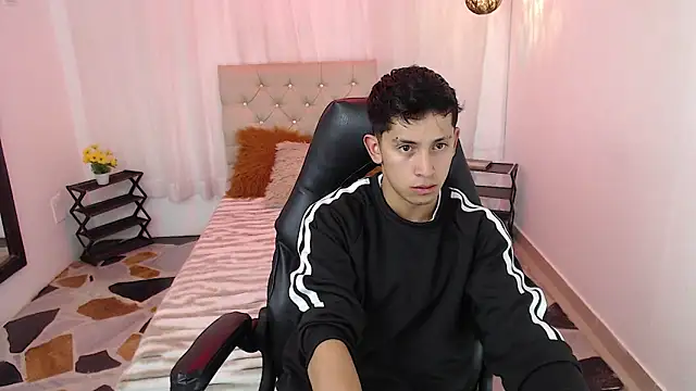 Kei 23 online show from April 1, 2026, 12:06 pm