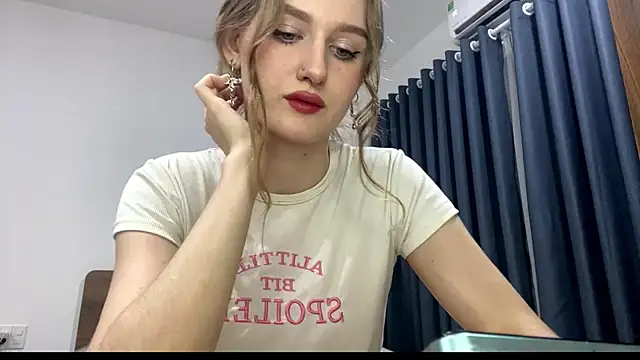 JanesSpace online show from April 3, 2026, 8:40 pm