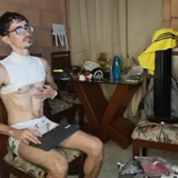 jhosuamoore online show from April 8, 2026, 1:44 pm