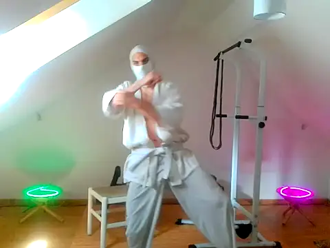 NinjaLaser online show from April 25, 2026, 11:24 am