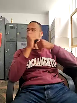 Oliver bigblack cock online show from April 8, 2026, 6:08 pm