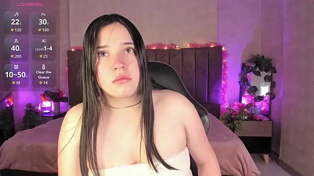Julieth Caandy online show from July 30, 2026, 11:53 am