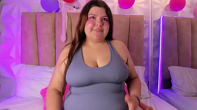Snapshot of Amelie_Fabulous_ chatting on May 10, 2026, 9:53 pm Amelie Fabulous online show from May 10, 2026, 9:53 pm