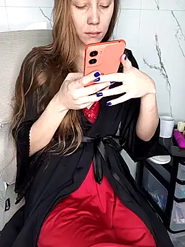 Snapshot of Atena_demeter chatting on May 7, 2026, 1:05 pm Atena demeter online show from May 7, 2026, 1:05 pm