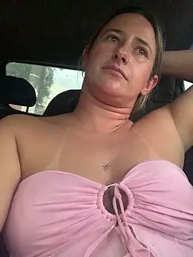 Snapshot of lolitaloirasex chatting on March 13, 2026, 9:32 pm lolitaloirasex online show from March 13, 2026, 9:32 pm