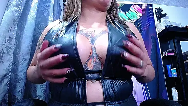 Baikersmegan online show from July 10, 2026, 3:11 am